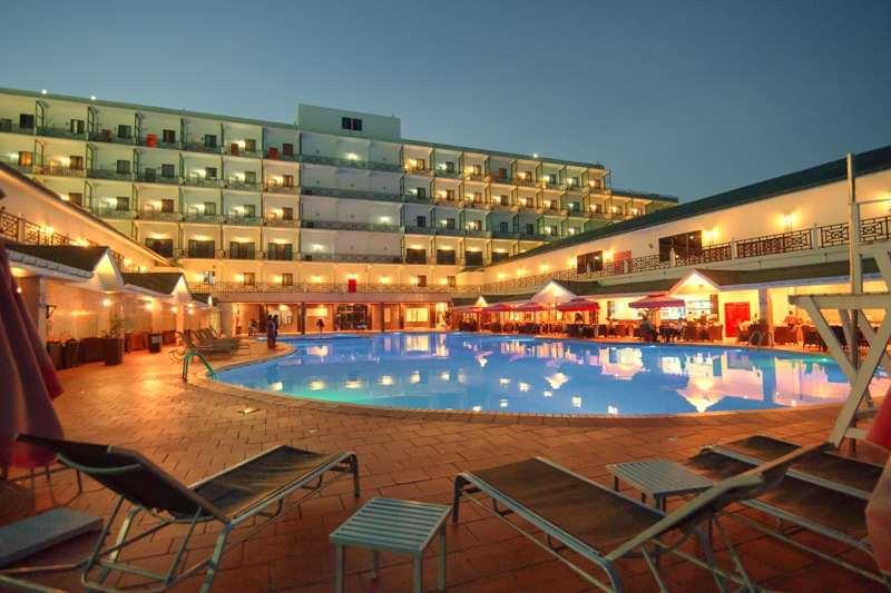 Ramada By Wyndham Princess Georgetown Facilities photo