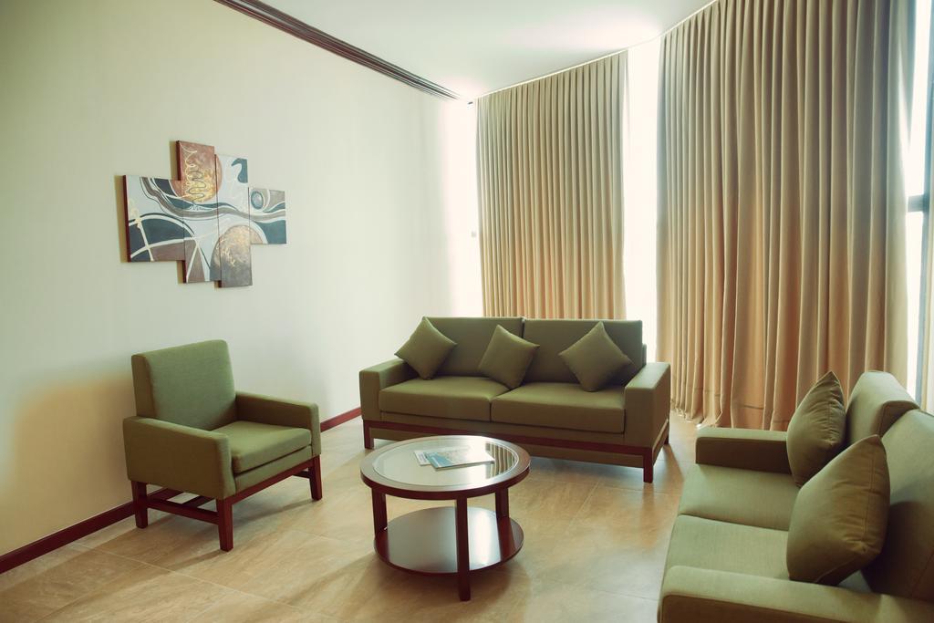 Ramada By Wyndham Princess Georgetown Exterior photo